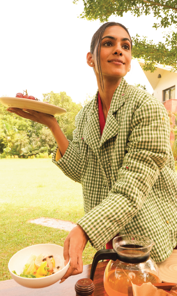 FLOWER IN THE VASE JACKET